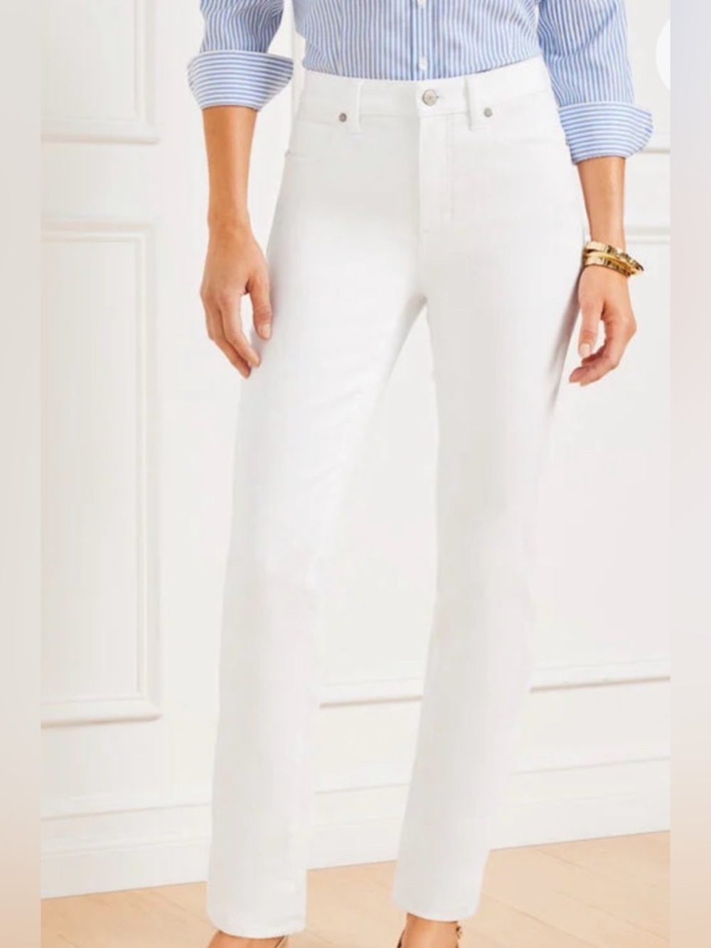 Chicos straight leg white jeans, size 0.5 S, size 6 short